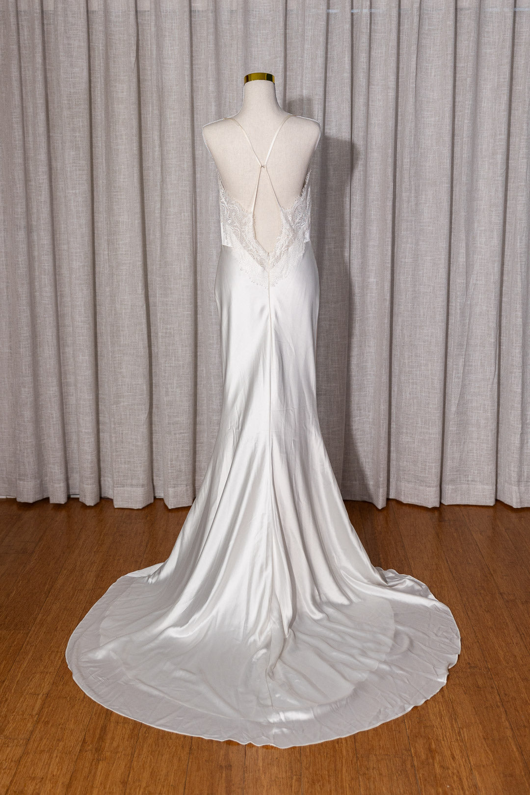 Tanya - Pre-Loved Floor Length Wedding Dress with a Soft A-Line Mermaid Train