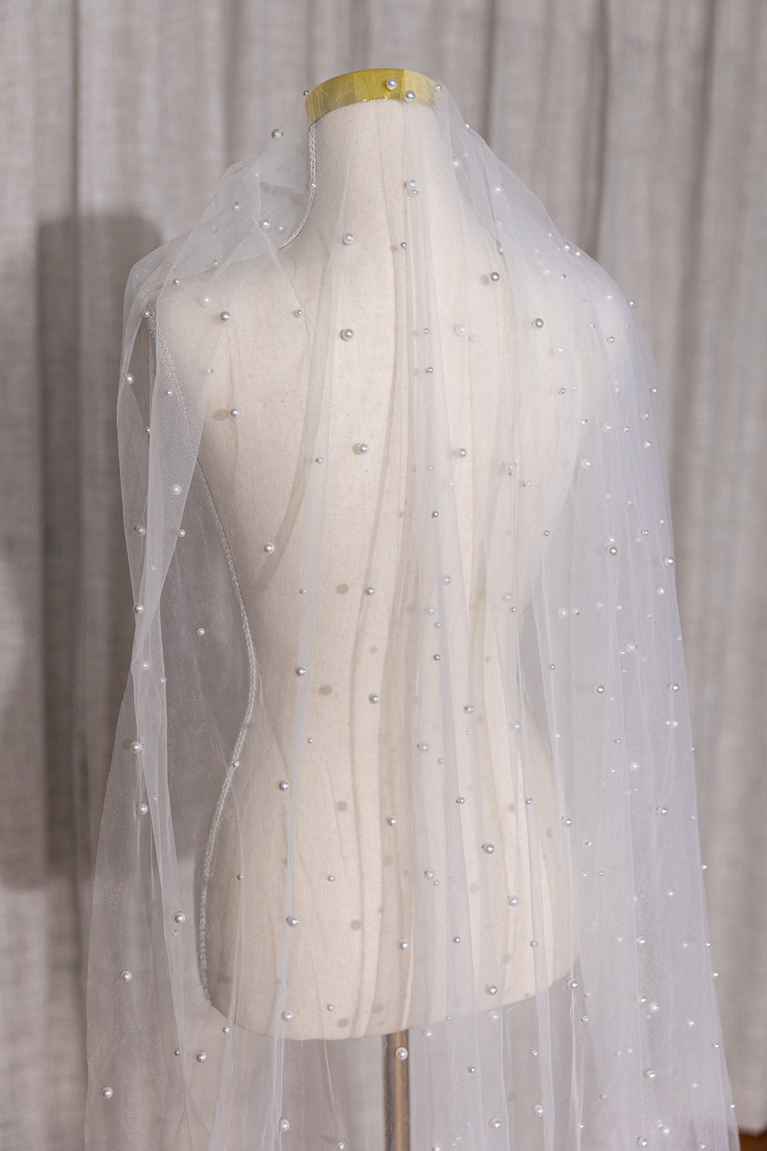 Pearl - Veil with Faux Pearl Embellishments