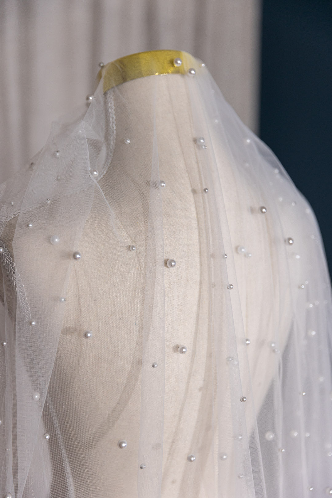 Pearl - Veil with Faux Pearl Embellishments