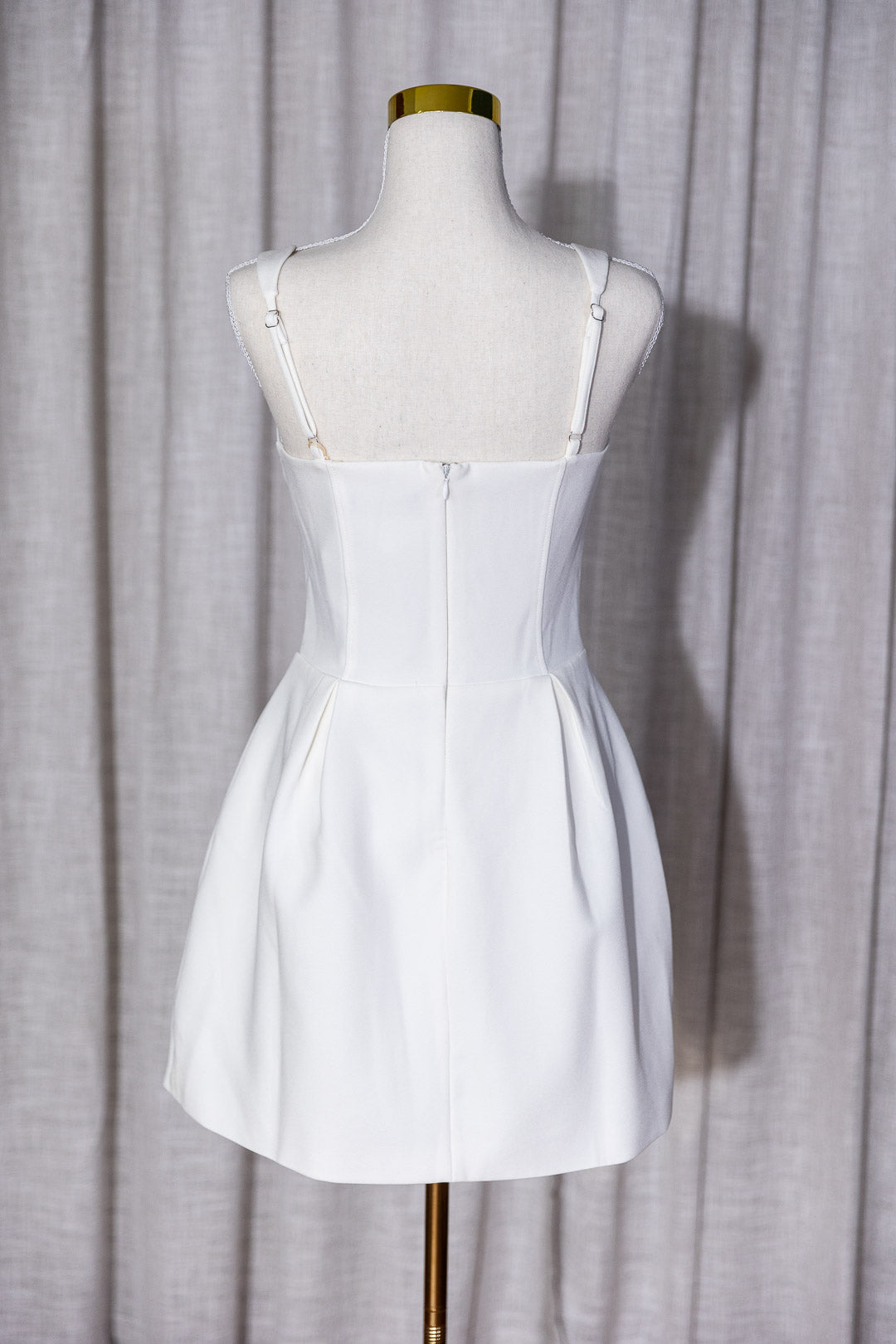 Jani - Ivory V-Waist Mini Dress